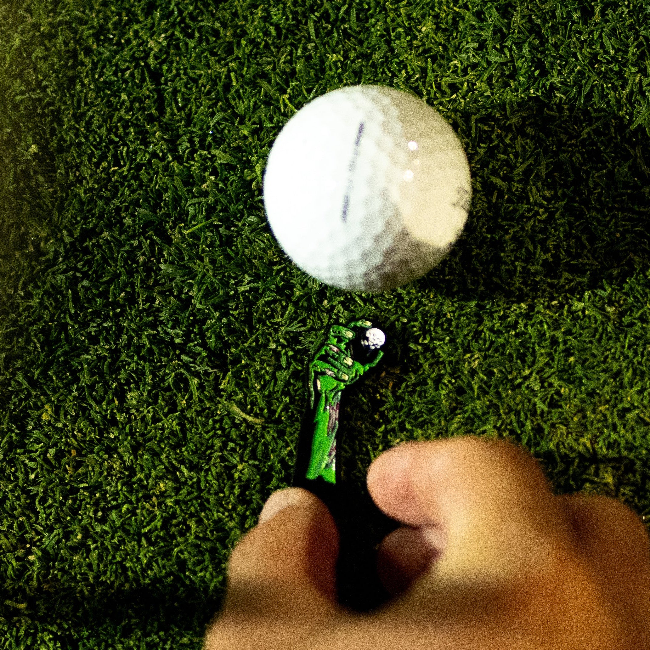Undead & Under Par Halloween Ball Marker - Image 2